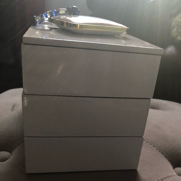 Umbra accessories box - Picture 4 of 4